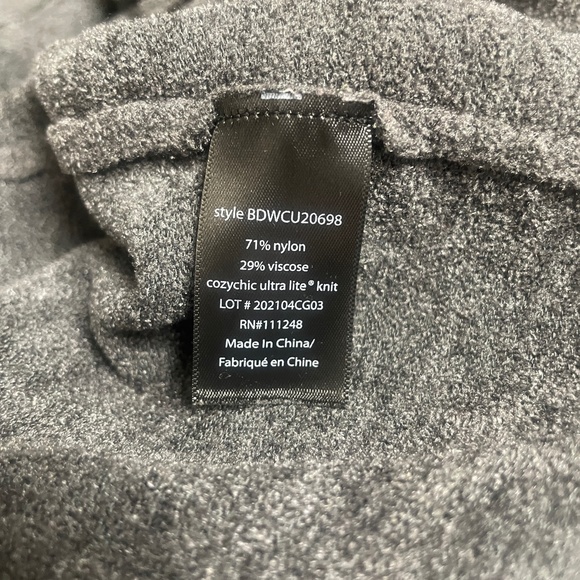 Barefoot Dreams Large Gray Belted Cardigan Ulta‎ Light Pockets - Picture 3 of 5